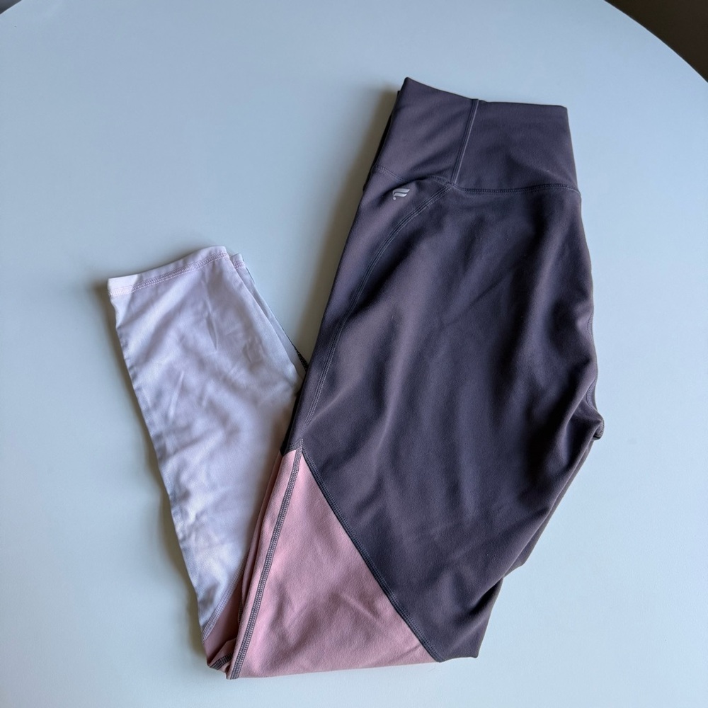 Fabletics Women’s Leggings in Gray, Pink, White Size M